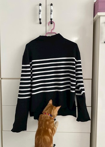 Siyah Beyaz Çizgili Boğazlı Kadın Kazak - Görsel 2