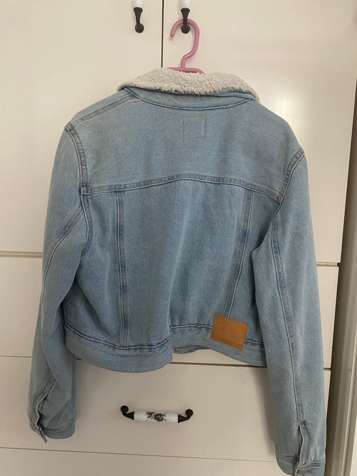 Düğmeli Mavi Kadın Kot Ceket - Görsel 3