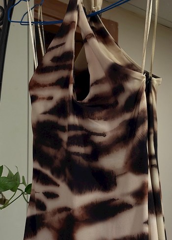 BERSHKA Kahverengi Desenli Uzun Elbise - Görsel 7