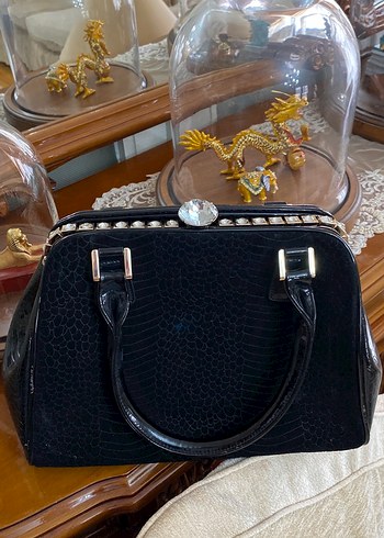 Siyah Yılan Derisi Desenli Kadın Deri Çanta - Görsel 2