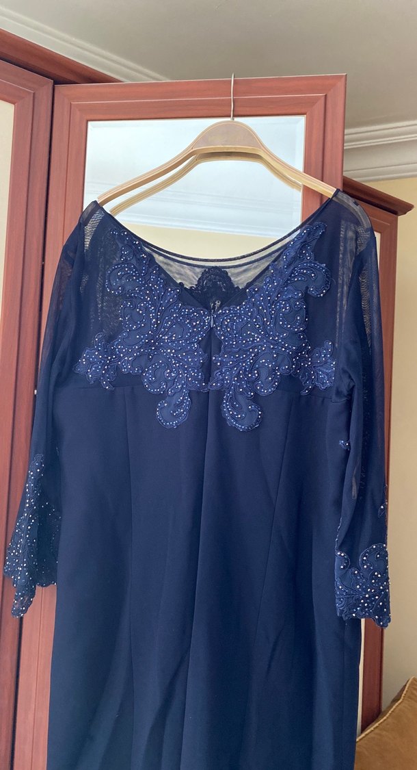 Dantel Detaylı Lacivert Uzun Abiye Elbise - Görsel 4