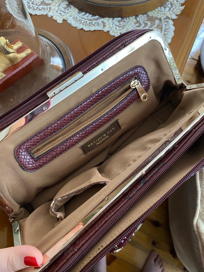 Bordo Yılan Desenli Zincir Detaylı Deri Çanta - Görsel 4