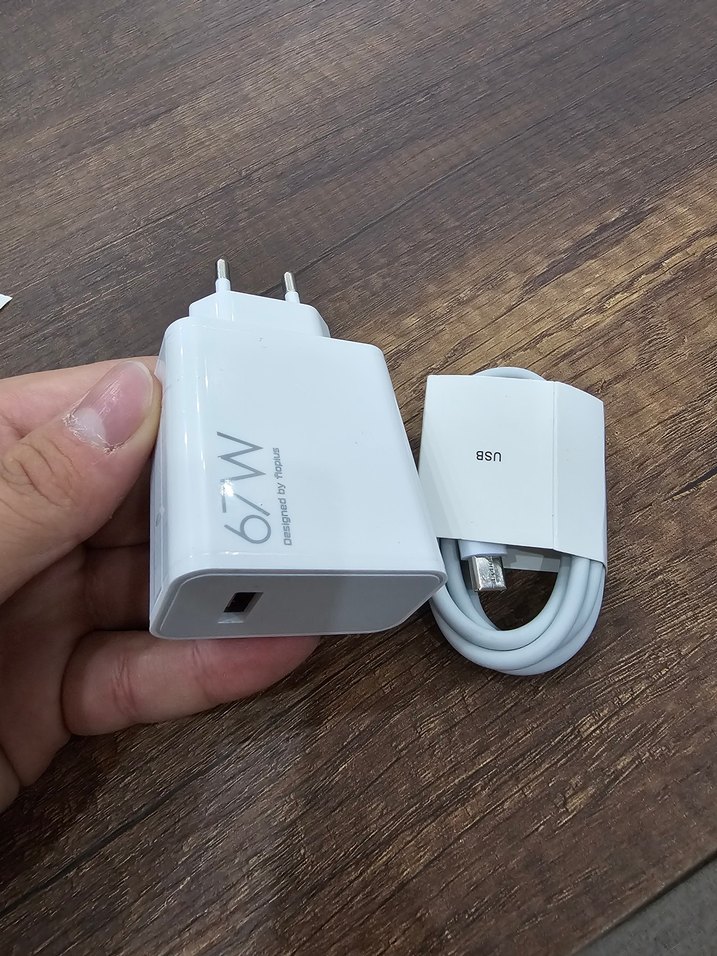 67 WATT HIZLI ŞARJ CİHAZI. - Görsel 2