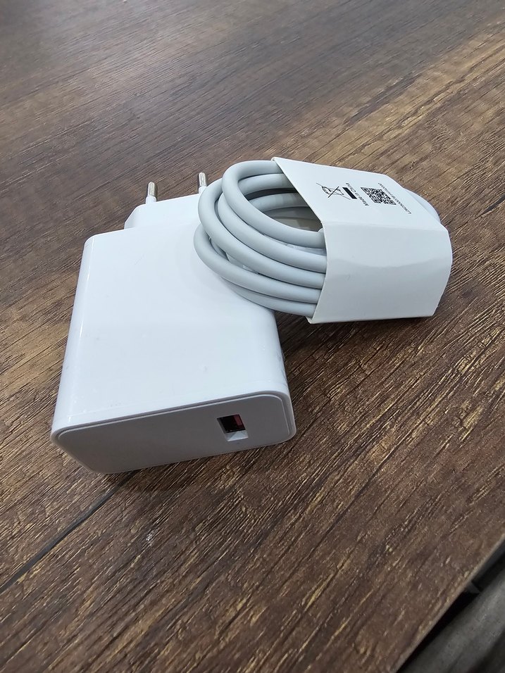 67 WATT HIZLI ŞARJ CİHAZI. - Görsel 4