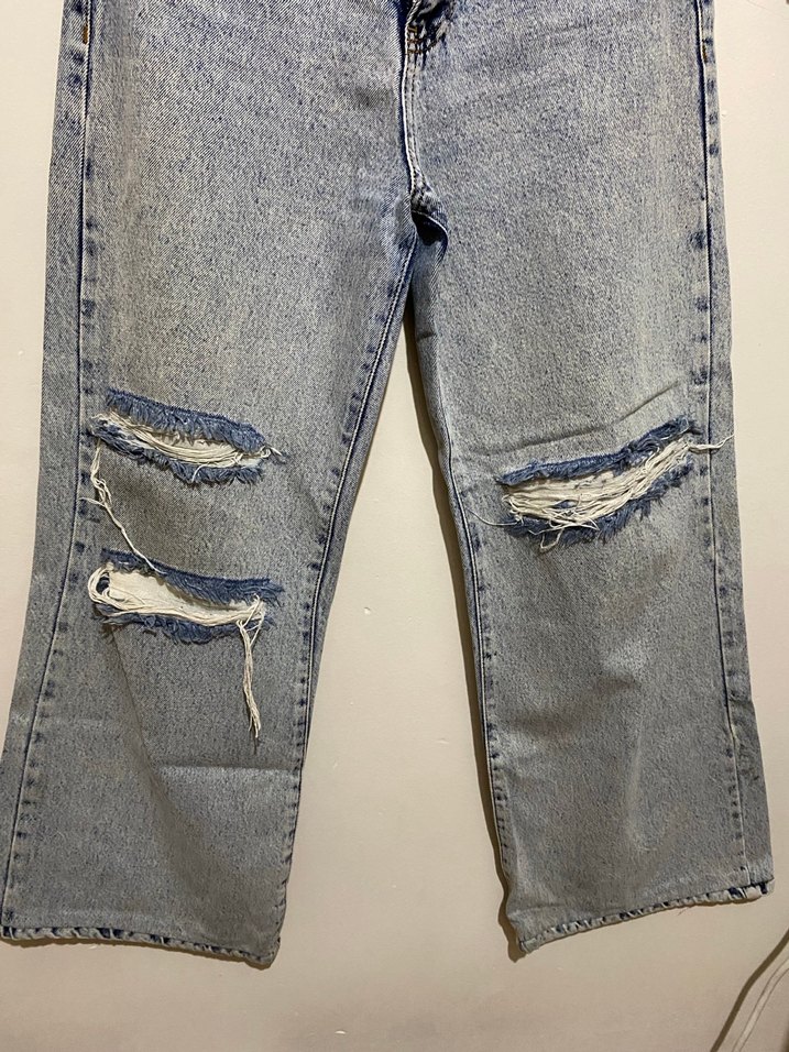Yırtık Detaylı Gri Kadın Denim Pantolon - Görsel 2
