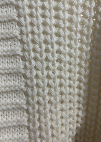 Kadın Beyaz Örgü Salaş Hırka - Görsel 3