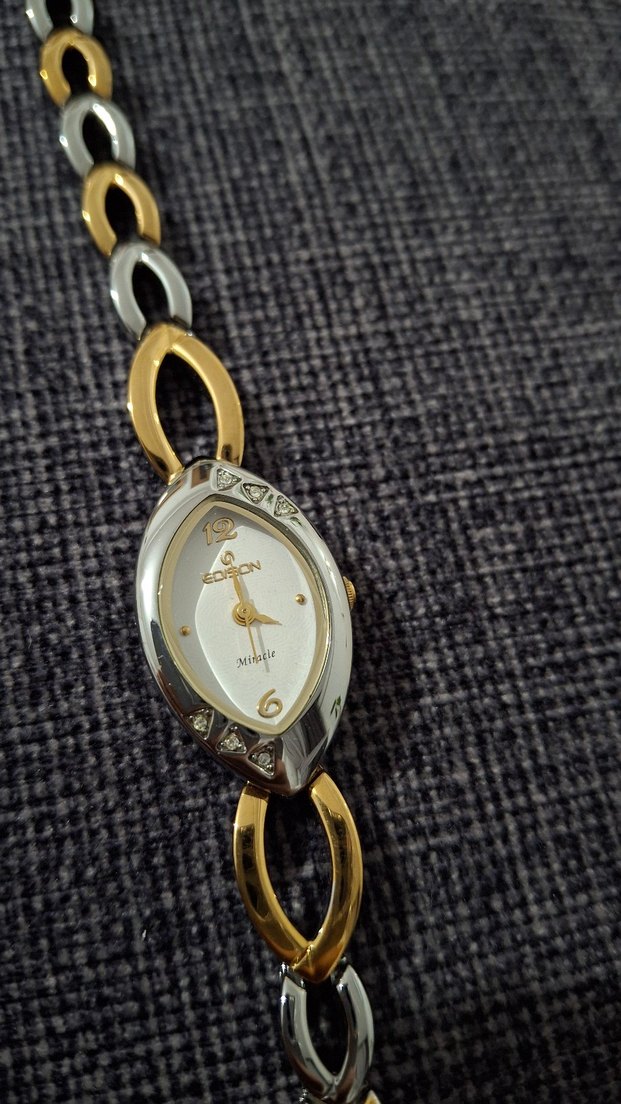 Zincir Detaylı Kadın Saat - Görsel 2