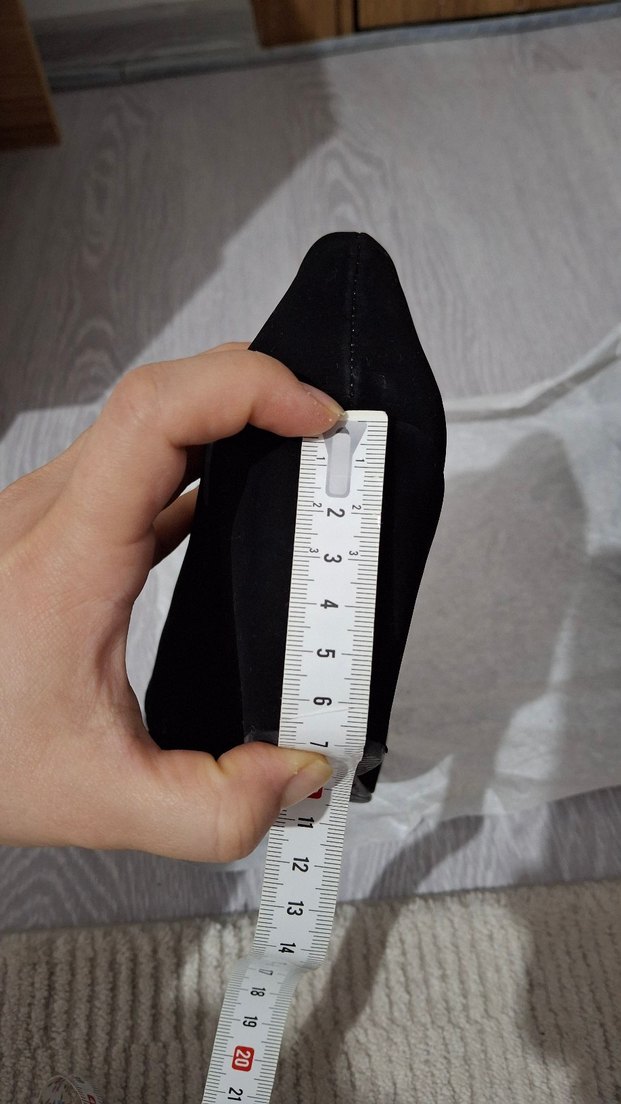 Siyah Süet Dolgu Topuk Kadın Ayakkabı - Görsel 3