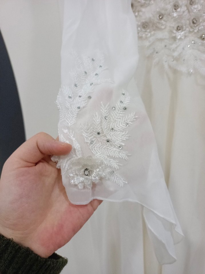 Uzun Kollu Vintage A Kesim Beyaz Gelinlik - Görsel 2