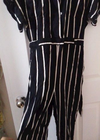 Kadın Siyah Beyaz Çizgili Tulum - Görsel 3