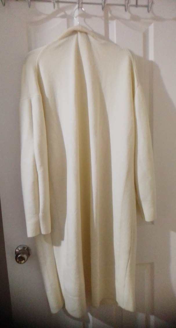 Beyaz Yüksek Yakalı Kadın Kazak - Görsel 3