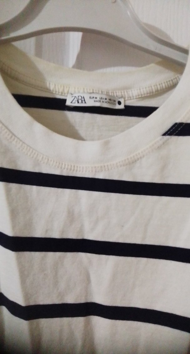 Kadın Beyaz Çizgili Kolsuz Pamuklu Tişört - Görsel 2