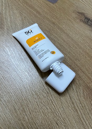Wiwify SPF 50 Yüksek Koruma Güneş Kremi - Görsel 3