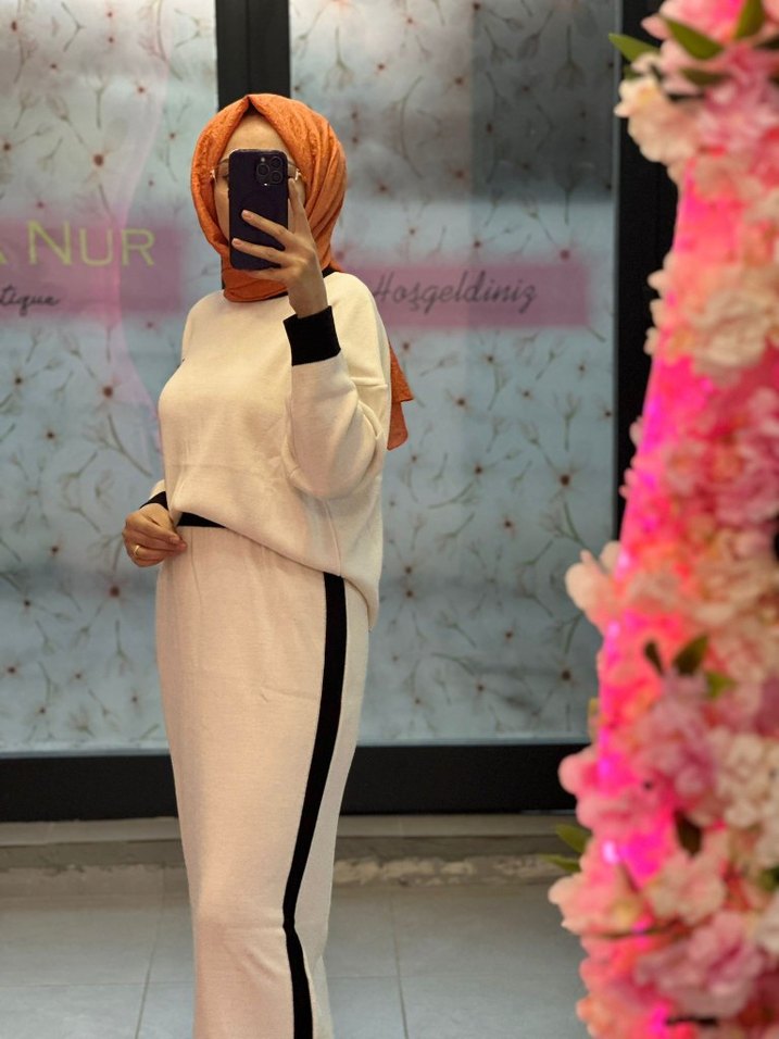 Beyaz Uzun Kollu Rahat Kesim Kadın Takım - Görsel 2