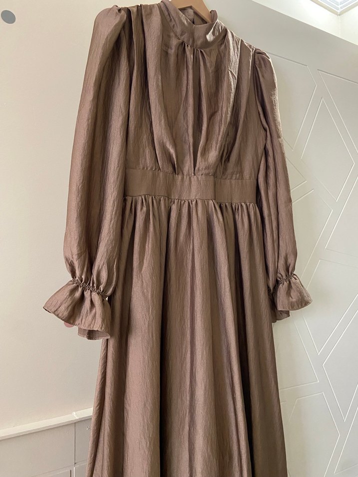 Bej Uzun Keten Kadın Elbise - Görsel 3