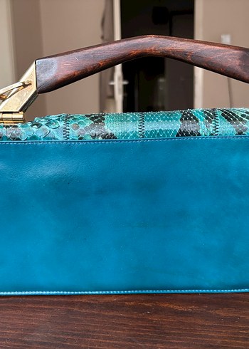 Zincir Detaylı Turkuaz Yılan Derisi Kadın Çanta - Görsel 3