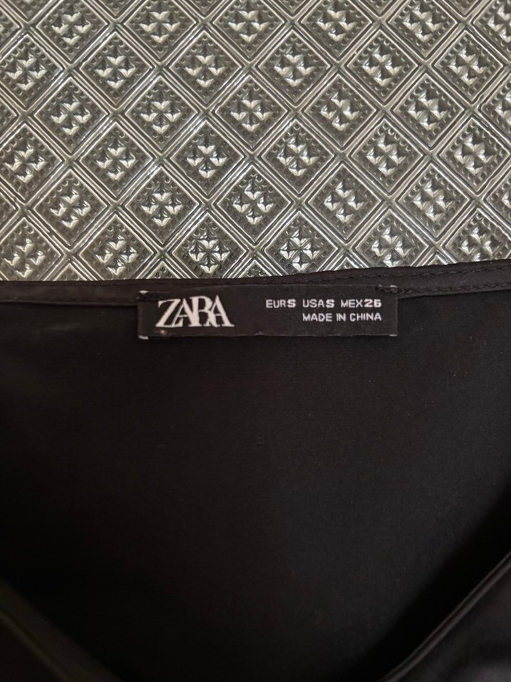 Siyah Kruvaze Askılı Midi Elbise - Görsel 3