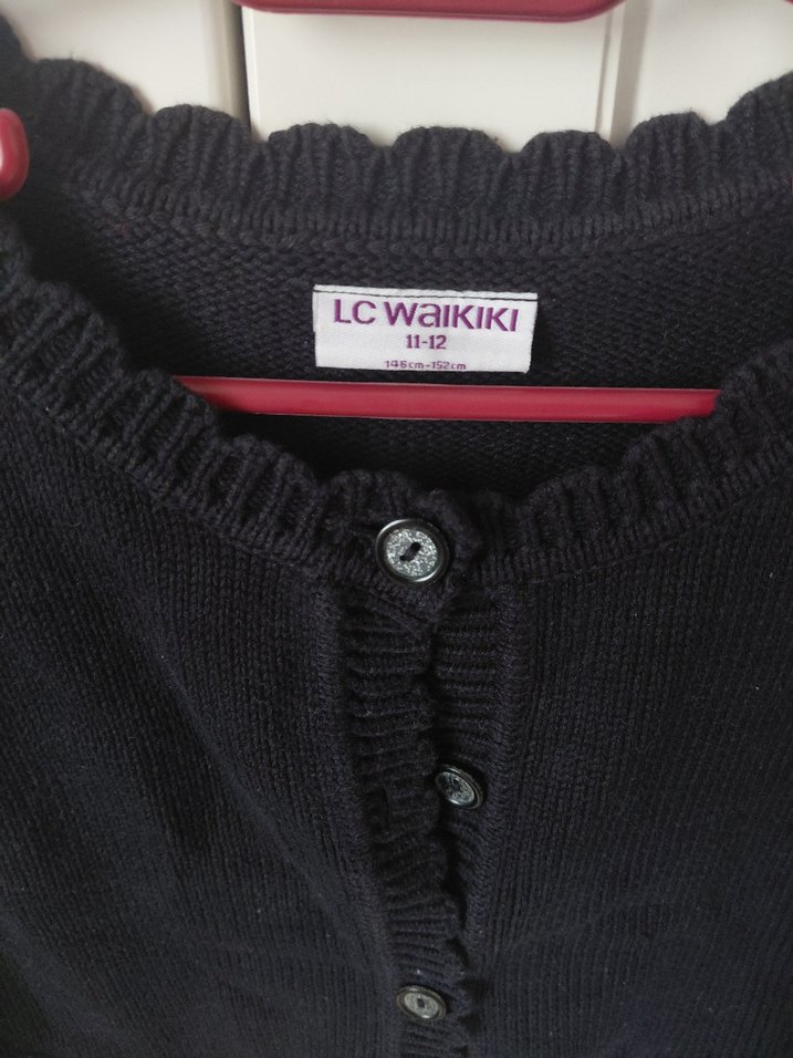 Kız Çocuk Siyah Düğmeli Kısa Kollu Bolero - Görsel 2