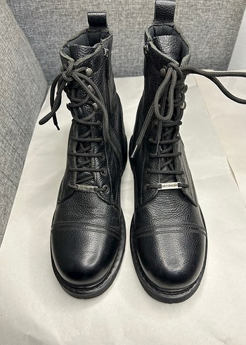 Orjinal tertemiz HARLEY DAVİDSON ERKEK BOTU - Görsel 2