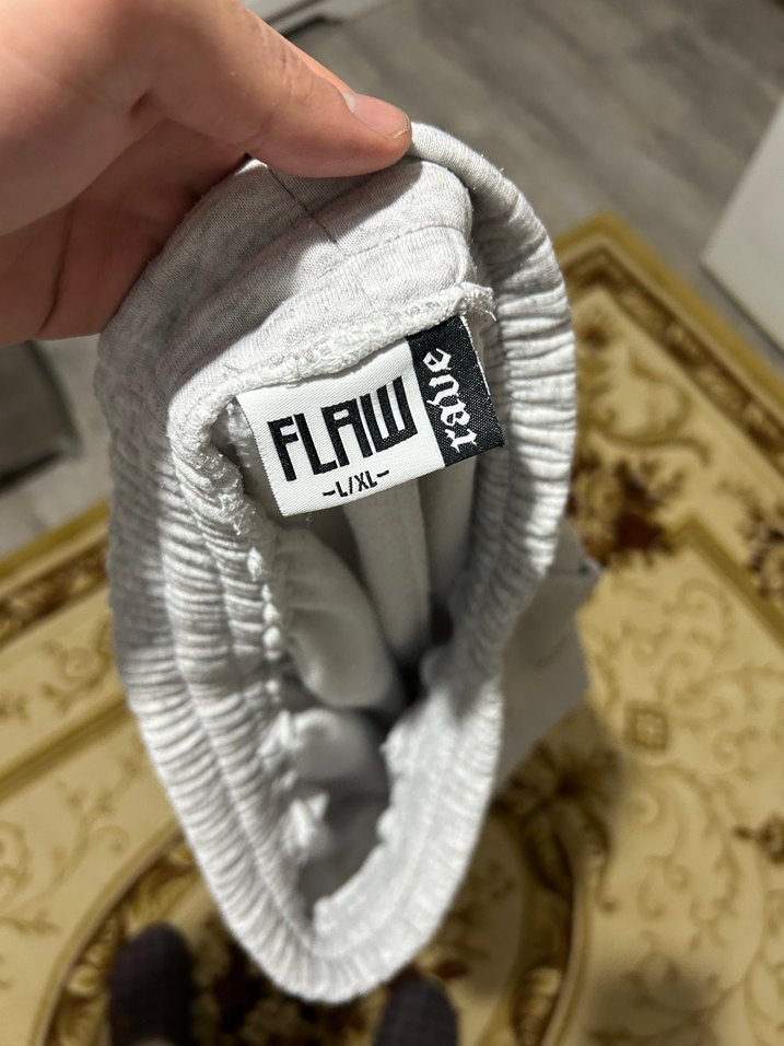 Flaw Wear Gri Eşofman - Görsel 3