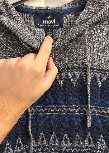 Mavi marka Gri Kapüşonlu Desenli Erkek Triko Kazak - Görsel 3