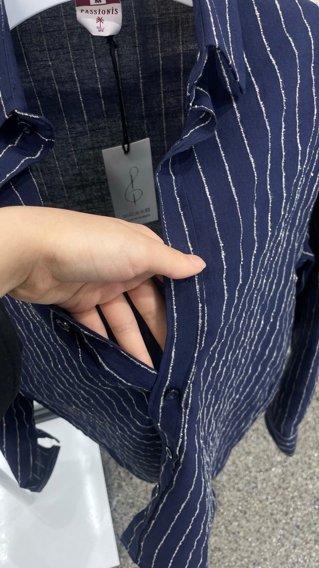 Düğmeli Çizgili Lacivert Keten Erkek Gömlek - Görsel 3