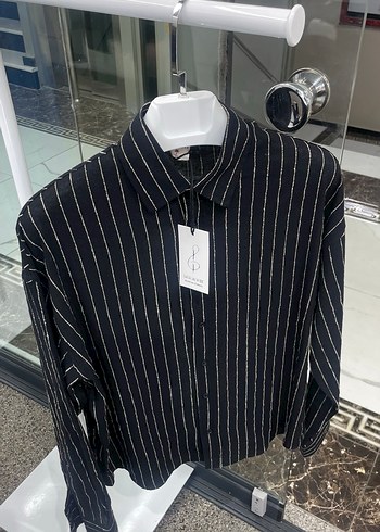 Düğmeli Siyah Çizgili Erkek Gömlek - Görsel 3