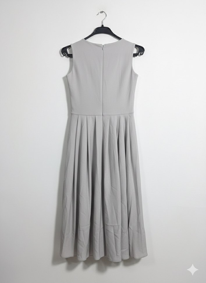 Gri Uzun Kolluksuz Pileli Kadın Elbise - Görsel 2