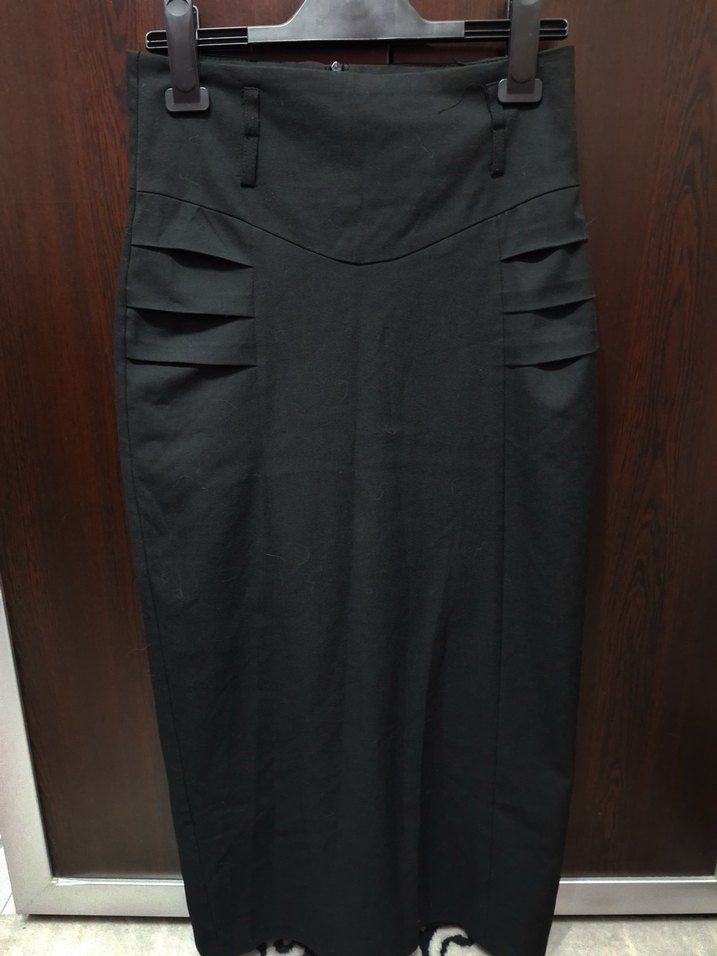 Siyah Uzun Kadın Etek - Görsel 2