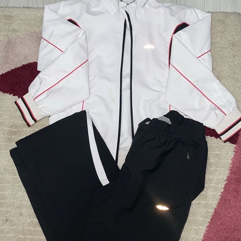 Beyaz füme fermuarlı kadın eşofman takımı - Görsel 3