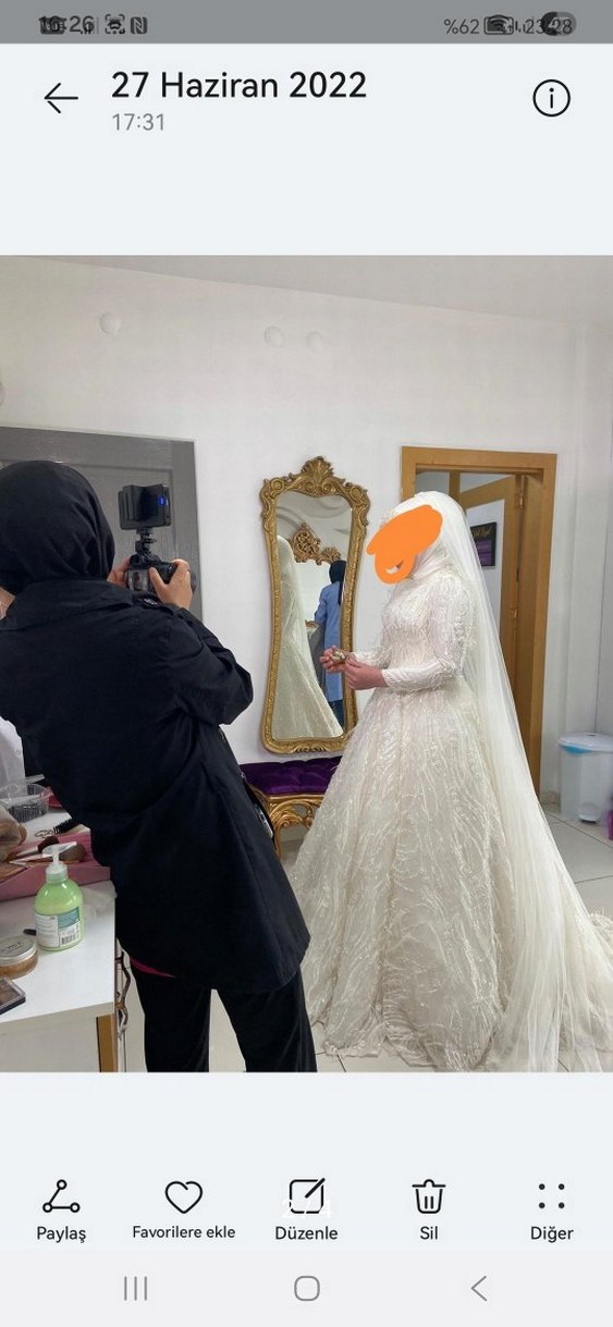 Uzun Kollu Beyaz Prenses Gelinlik - Görsel 2