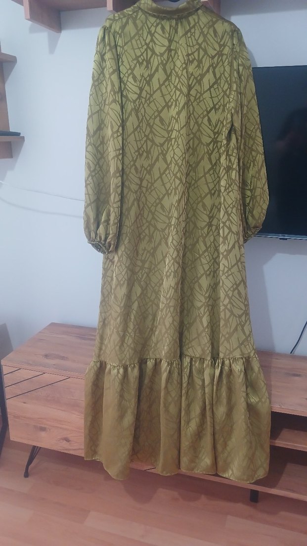 Drapeli Yağ Yeşili  Uzun Bohem Elbise - Görsel 4