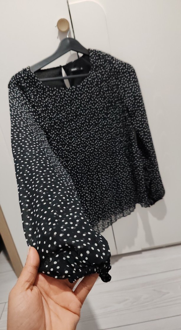 Kadın Siyah Puantiyeli Uzun Kollu Bluz - Görsel 3