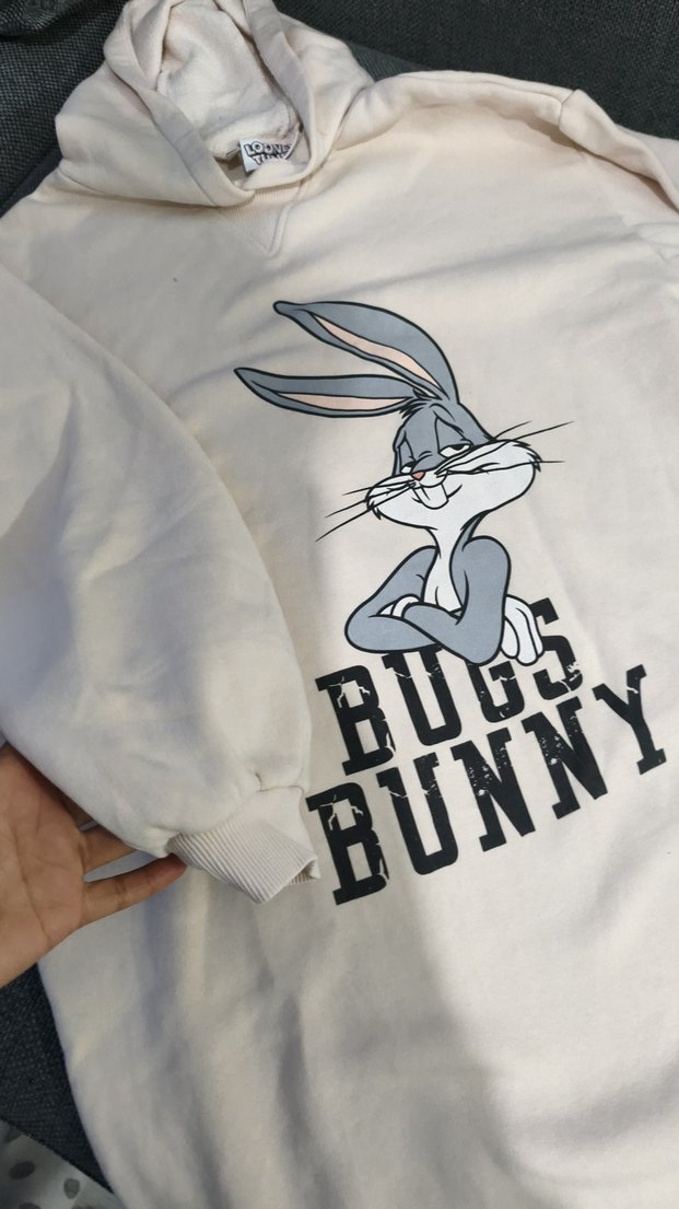 Bugs Bunny Baskılı Kadın Beyaz Sweatshirt standart beden - Görsel 5