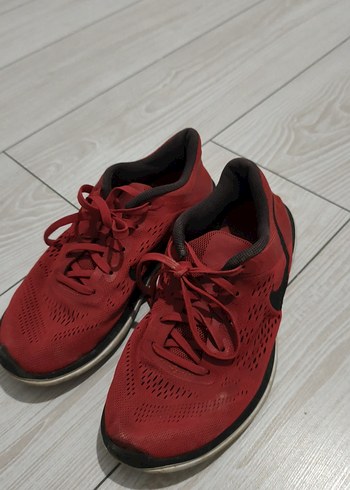 Kırmızı Bağcıklı Kadın Spor Ayakkabı orijinal - Görsel 4