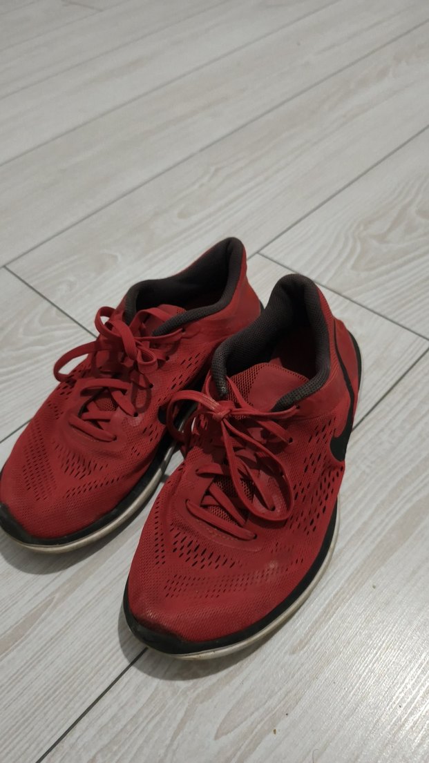 Kırmızı Bağcıklı Kadın Spor Ayakkabı orijinal - Görsel 4
