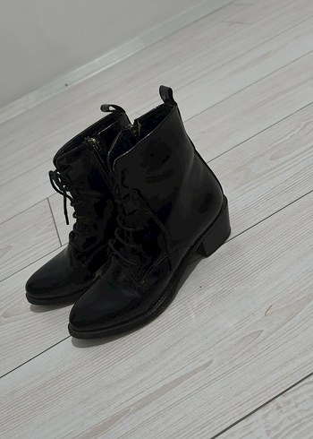 Deri Siyah Goth Topuklu Kadın Bot - Görsel 2