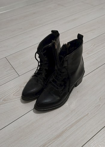 Deri Siyah Goth Topuklu Kadın Bot - Görsel 4