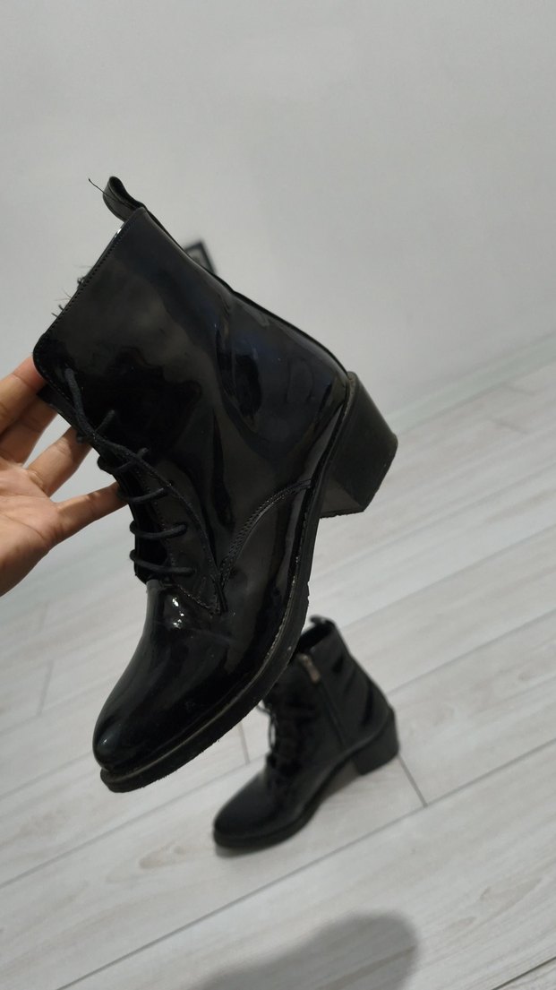 Deri Siyah Goth Topuklu Kadın Bot - Görsel 3