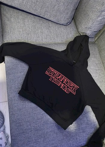 Stranger Things Siyah Crop Sweatshirt - Görsel 4