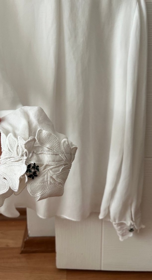 İpekyol Nakış Yakalı Beyaz  Kadın Gömlek - Görsel 3