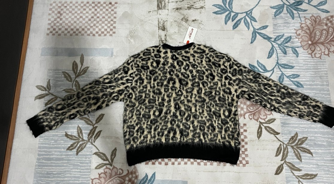 Ç Siyah Leopar Desenli Kadın Triko Kazak - Görsel 2