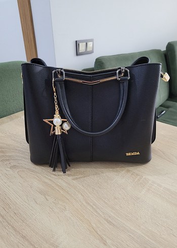 Siyah Deri Püsküllü Kadın Çanta - Görsel 6