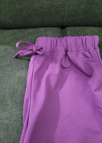 Mor renkli salaş kumaş bayan pantolan - Görsel 4