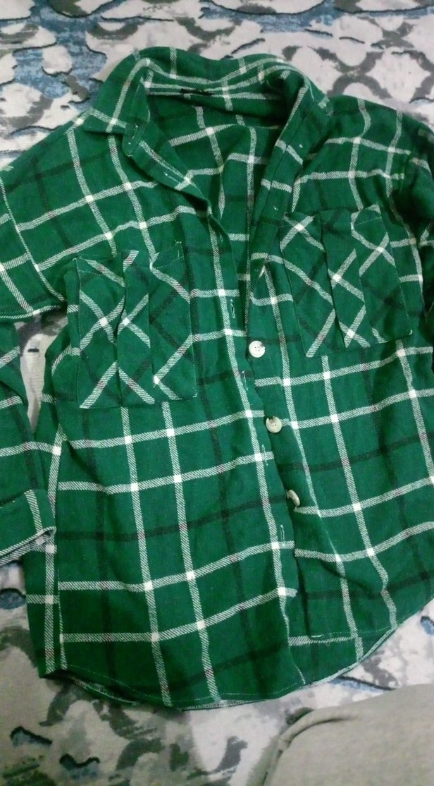 Yeşil Düğmeli Kadın Gömlek - Görsel 2