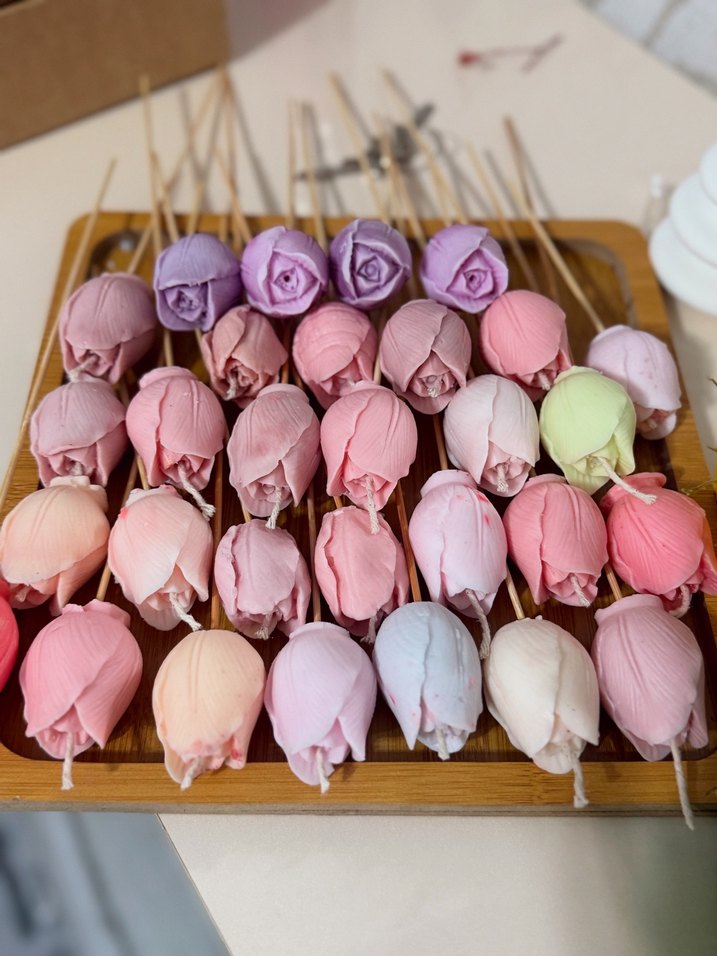 Pastel Renkli Gül Şeklinde Mumlar - Görsel 2