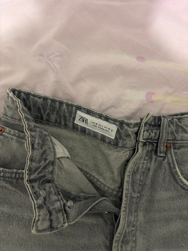 Gri Bağlama Desenli Düğmeli Kadın Mini Şort - Görsel 3