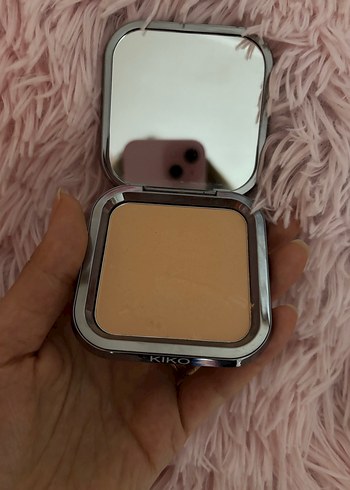 Işıltılı Bitişli Mineral Toz Pudra - Görsel 2