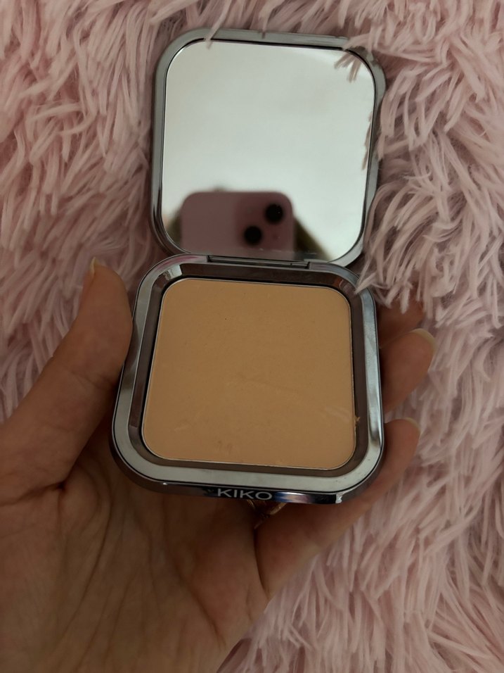 Işıltılı Bitişli Mineral Toz Pudra - Görsel 2