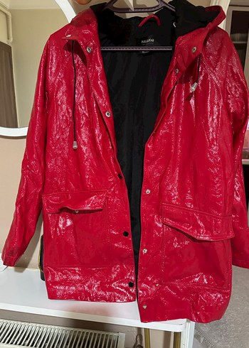 Kadın Parlak Kırmızı Deri Midi Yağmurluk - Görsel 2